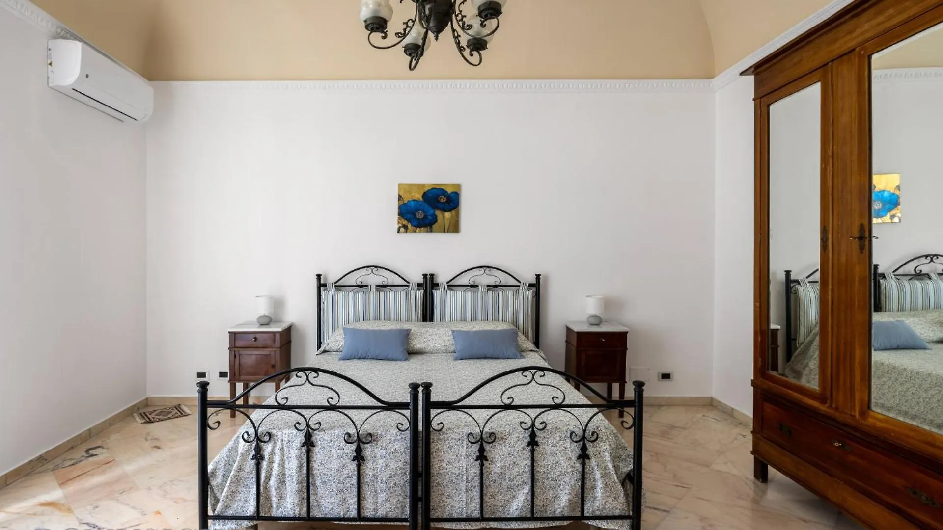 Torrekalsa Apartment By Domusicily Palermo